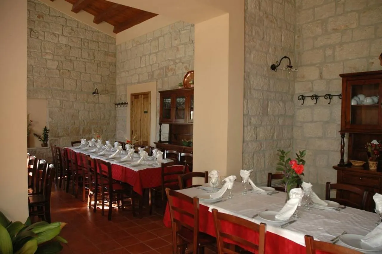 Agriturismo Il Melograno Cannizzara Italy