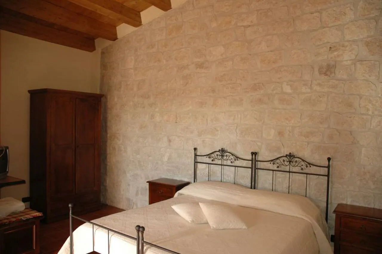 Agriturismo Il Melograno Cannizzara